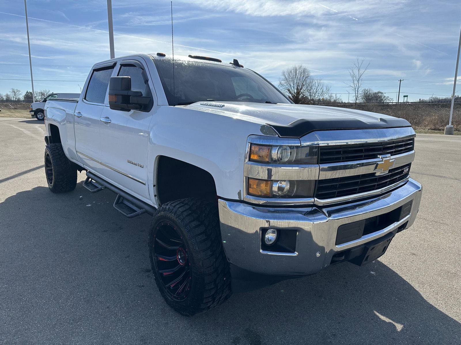 Used 2016 Chevrolet Silverado 2500 LTZ image 9