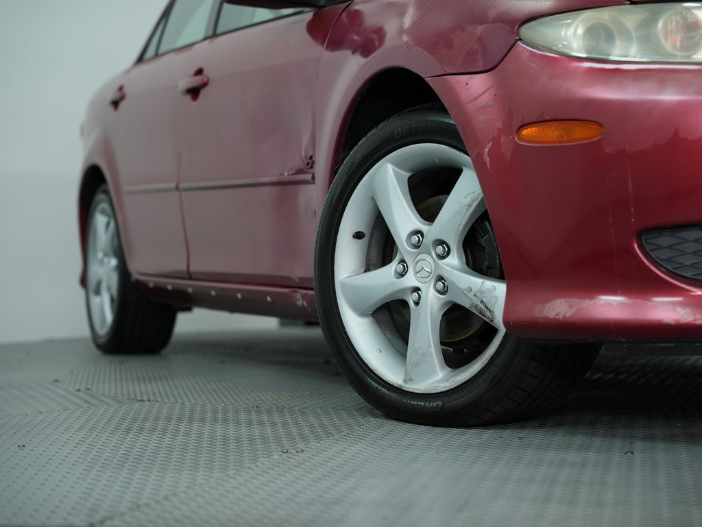 Used 2005 MAZDA MAZDA6 s Sport w/ Bose Audio & Moonroof Pkg image 17