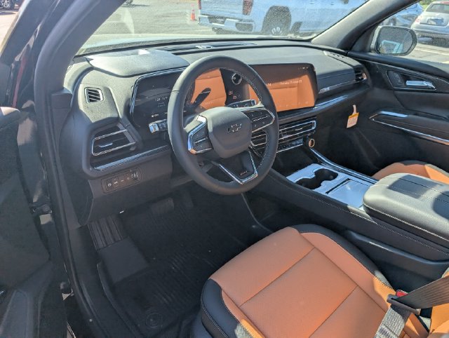New 2027 Chevrolet Traverse Z71 w/ Driver Confidence Package AWD/4WD image 12