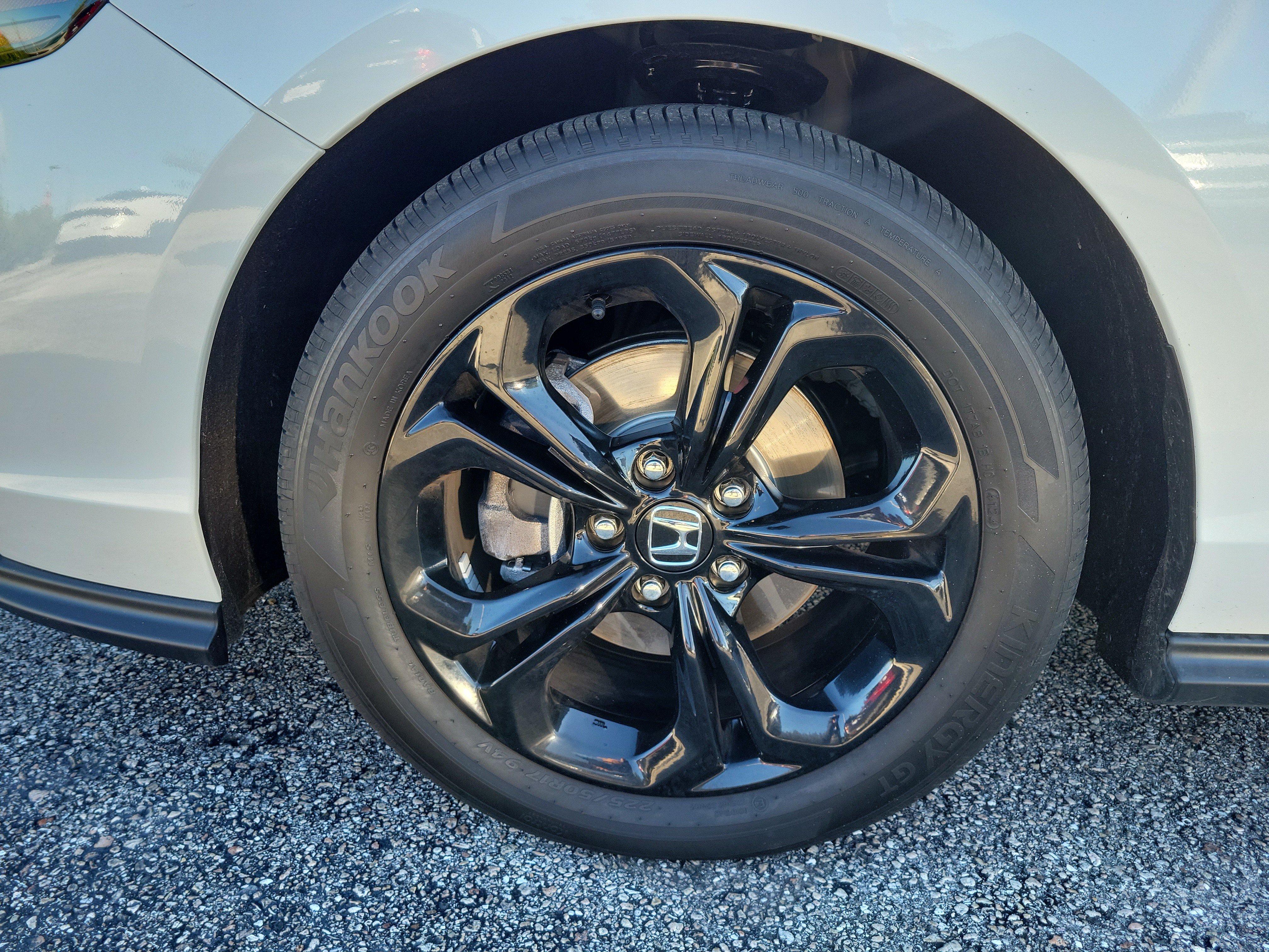 Used 2025 Honda Accord SE image 9