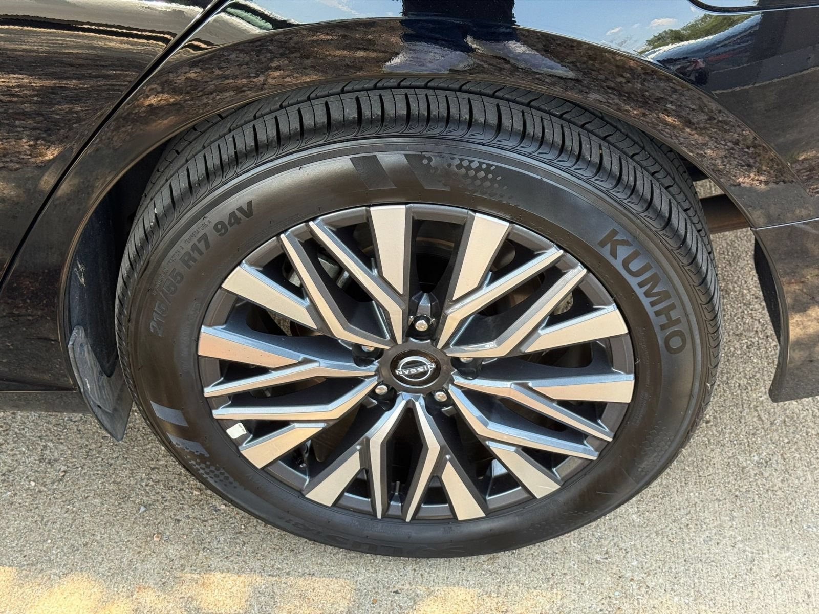 Used 2026 Nissan Altima 2.5 SV FWD image 25