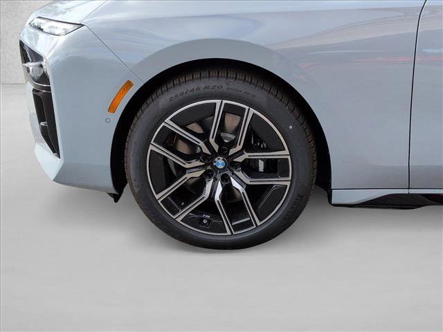 New 2026 BMW 740i image 9