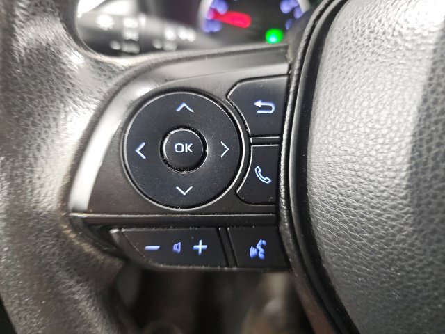 Used 2021 Toyota RAV4 XLE AWD/4WD image 19