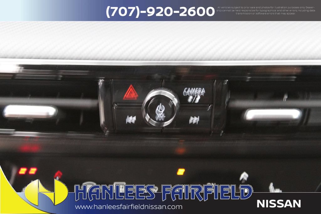New 2026 Nissan Kicks SR w/ Cold Weather Package AWD/4WD image 23