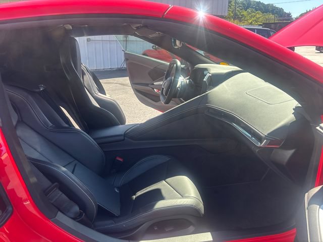 Used 2022 Chevrolet Corvette Stingray Coupe w/ 1LT RWD image 21