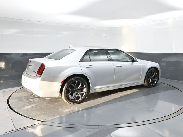 Used 2023 Chrysler 300 S image 15