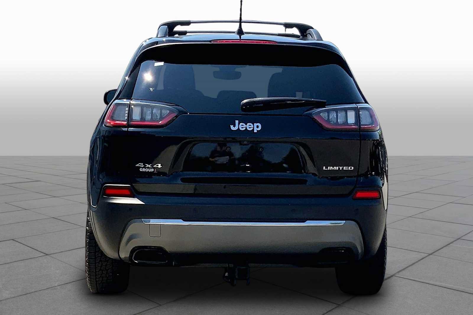 Used 2020 Jeep Cherokee Limited AWD/4WD image 5
