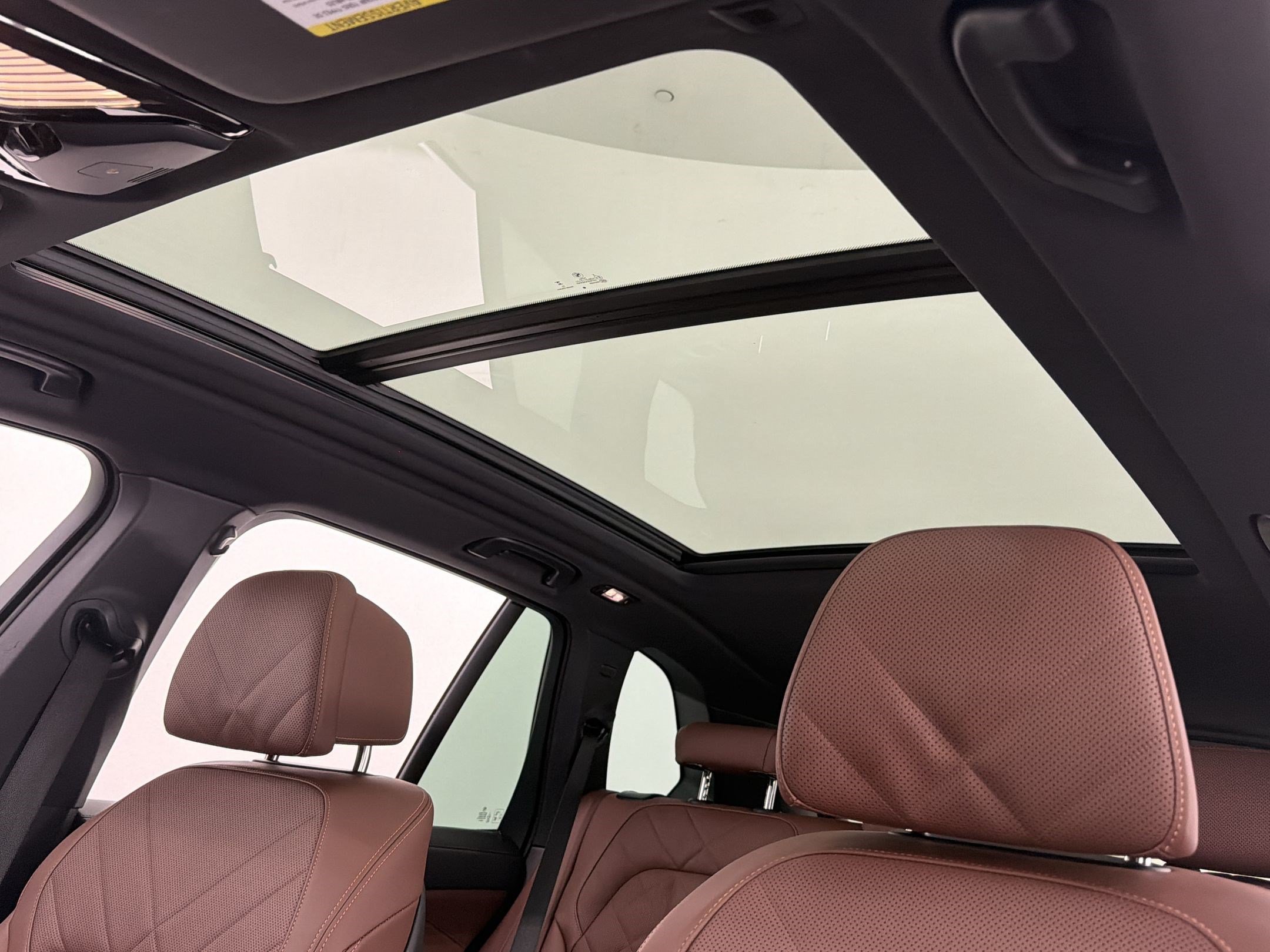 Certified 2024 BMW X5 xDrive40i w/ Premium Package AWD/4WD image 24