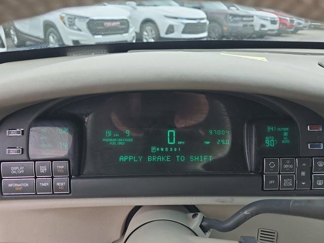 Used 1999 Cadillac De Ville w/ Comfort/Convenience Pkg FWD image 25