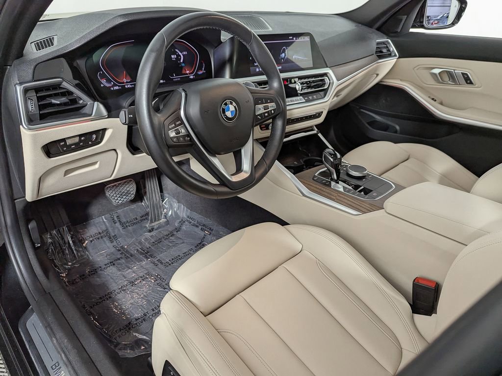 Used 2019 BMW 330i xDrive Sedan w/ Convenience Package image 15
