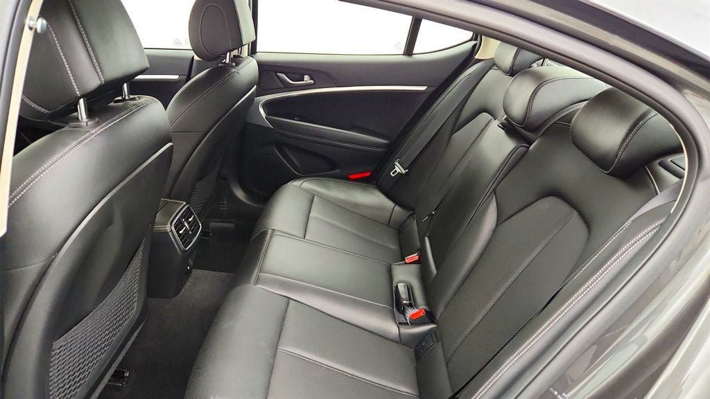 Used 2023 Genesis G70 2.0T AWD/4WD image 21