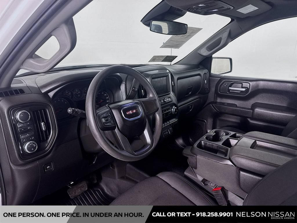 Used 2024 GMC Sierra 1500 Pro w/ Pro Value Package image 9