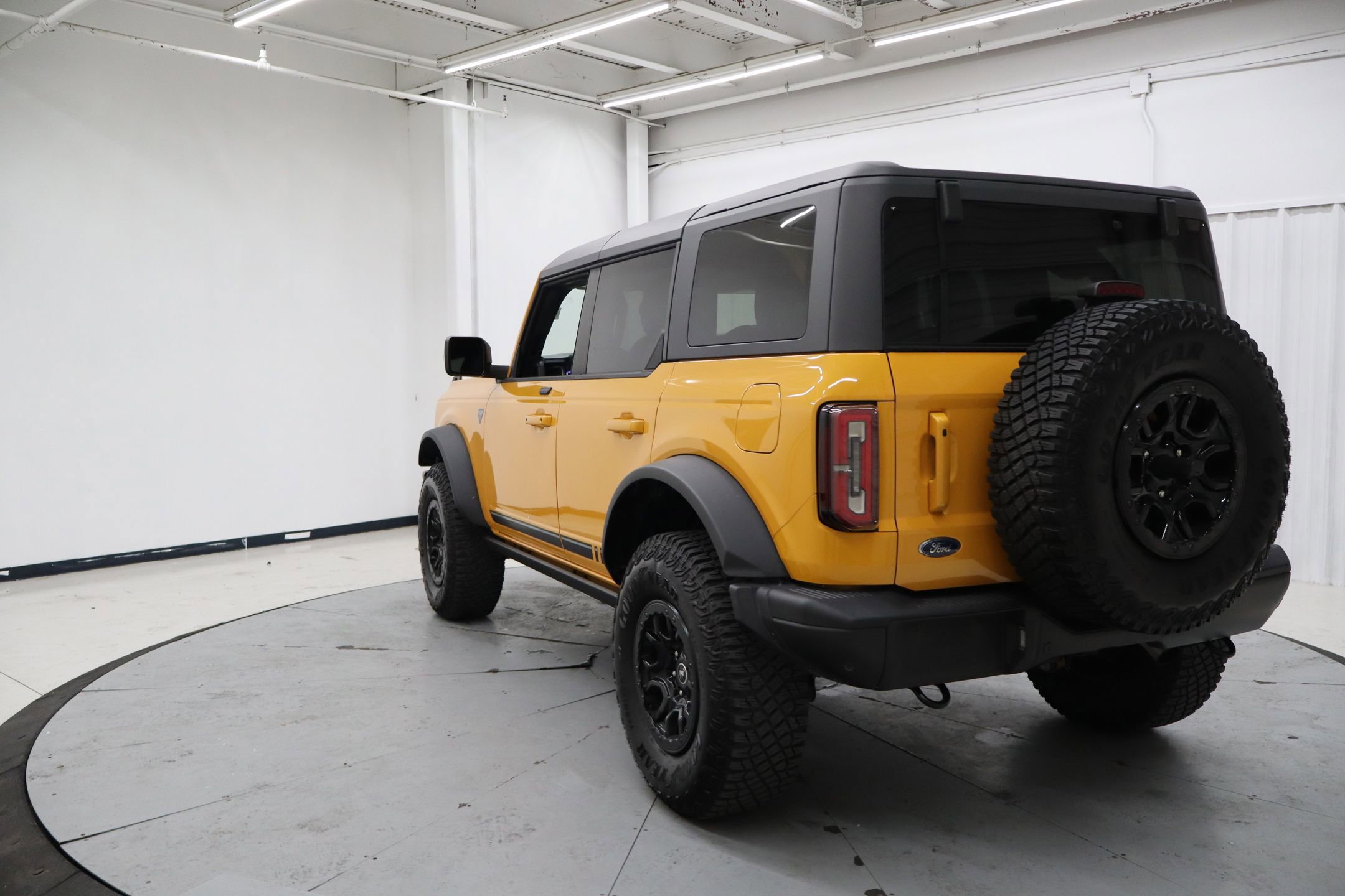 Used 2021 Ford Bronco First Edition image 8