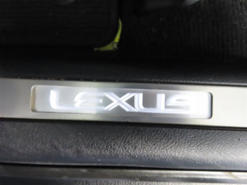 Used 2019 Lexus RX 450h AWD w/ Luxury Package image 17