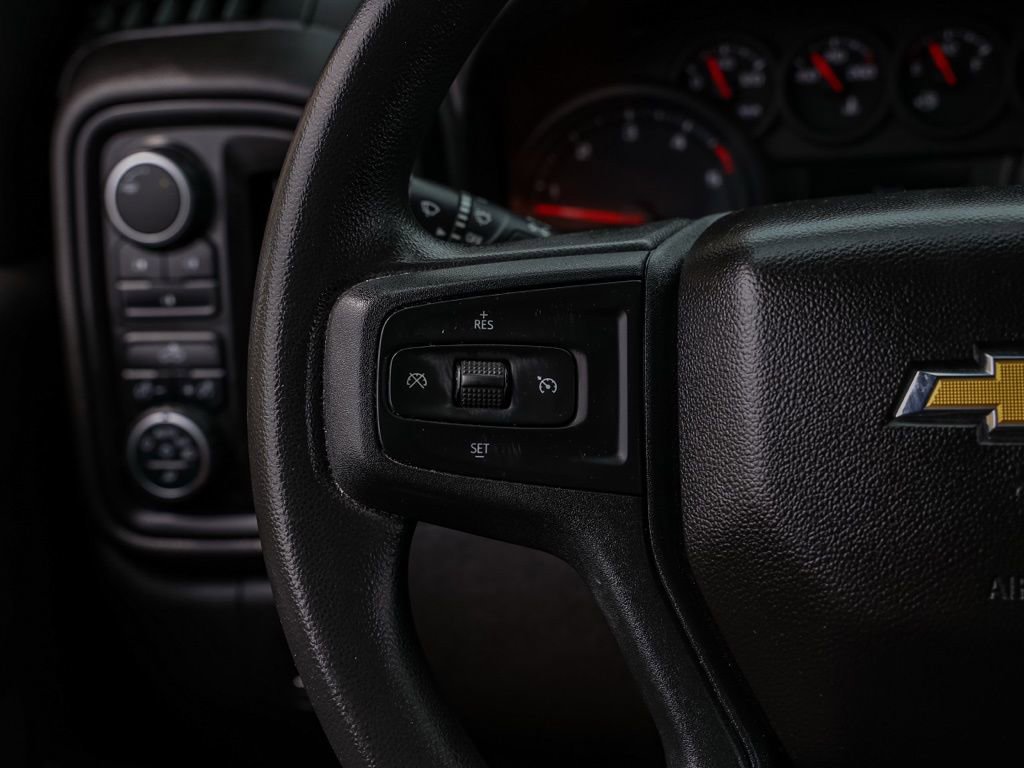 Used 2022 Chevrolet Silverado 2500 Custom w/ Custom Value Package image 25