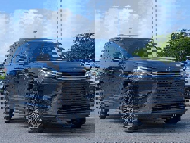 Used 2024 Lexus TX 350 FWD w/ Technology Package image 2