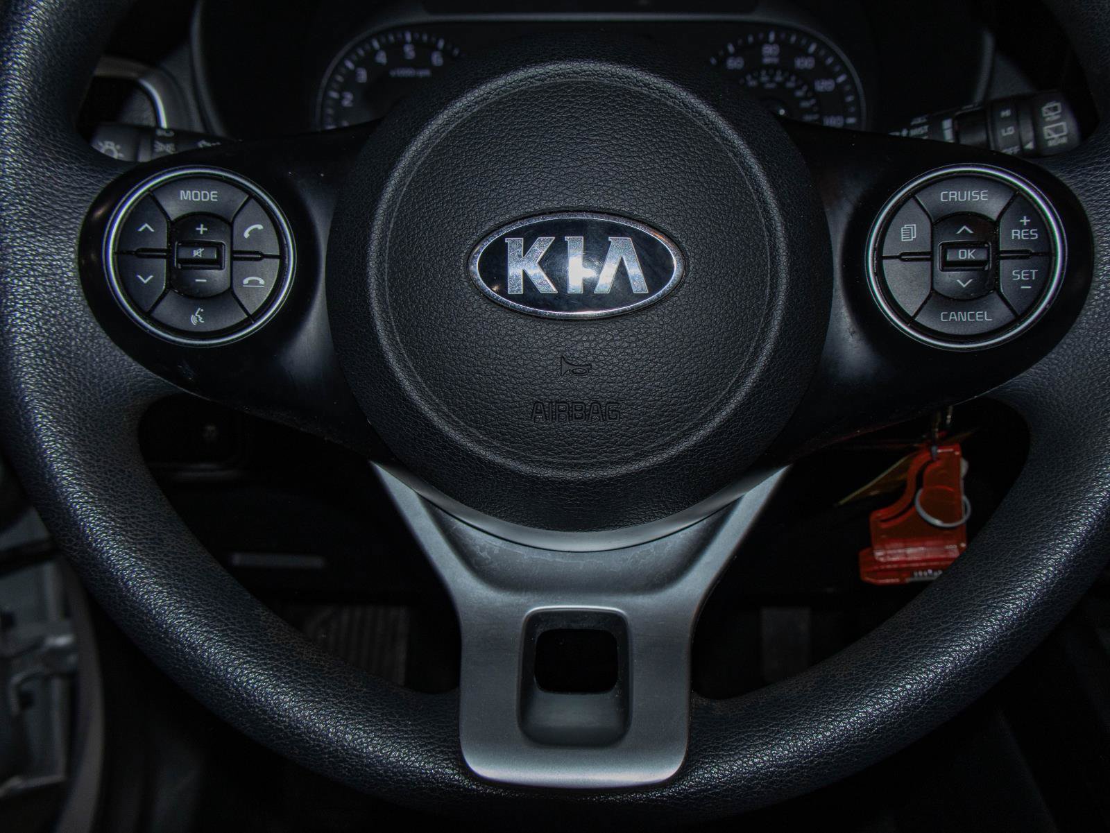 Used 2020 Kia Soul S FWD image 11