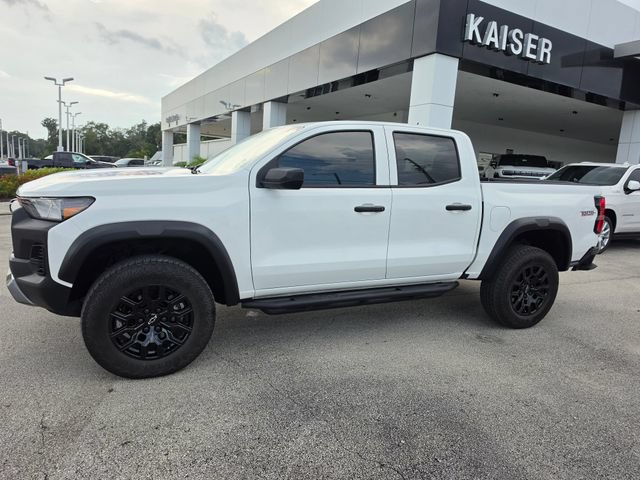 Used 2023 Chevrolet Colorado Trail Boss w/ Advanced Trailering Package AWD/4WD image 2