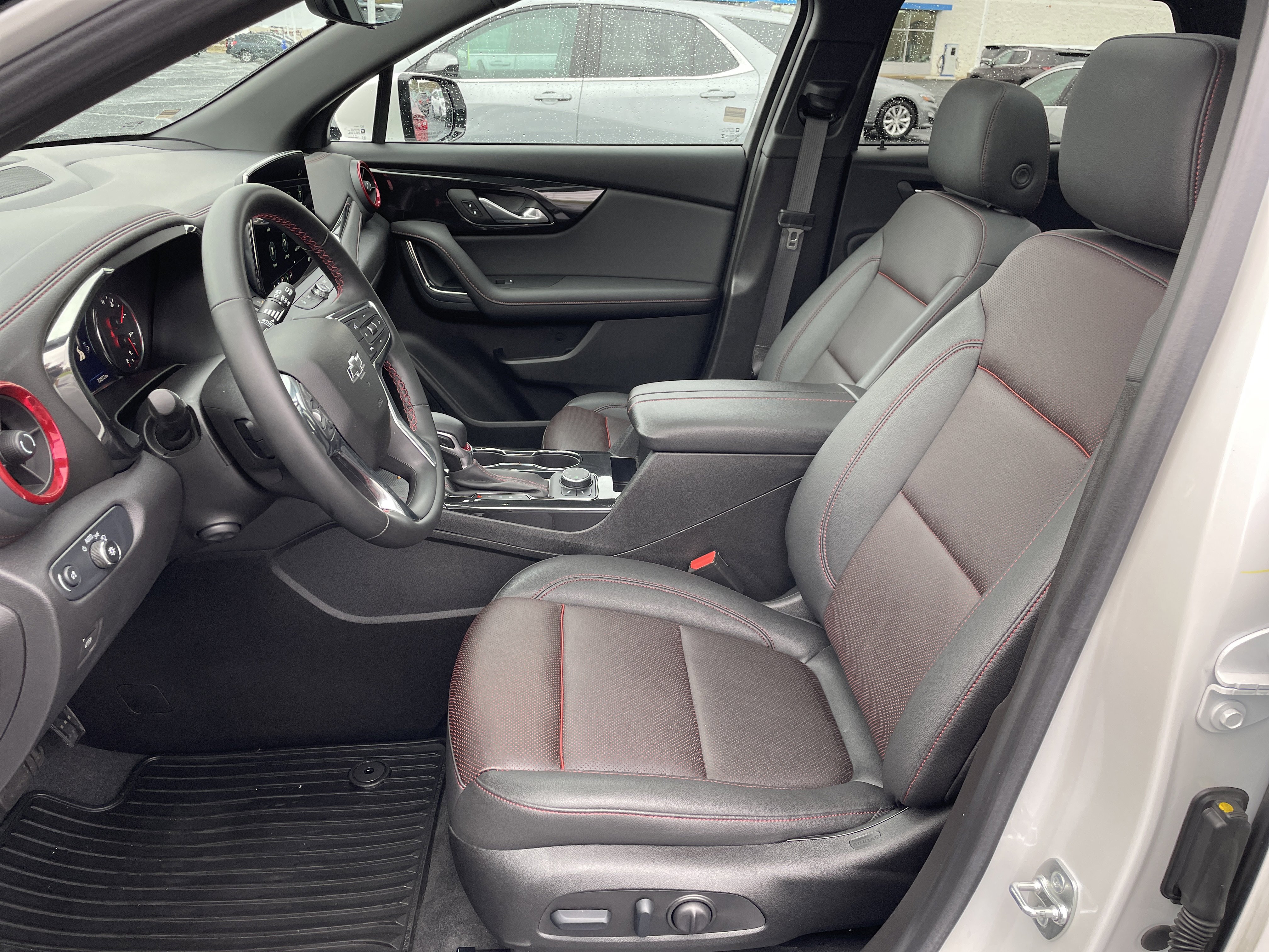 Certified 2024 Chevrolet Blazer RS w/ Driver Confidence II Package image 17