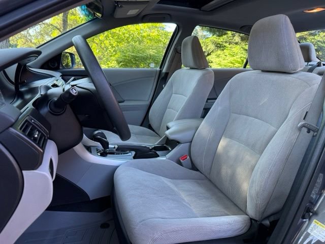 Used 2013 Honda Accord EX image 9