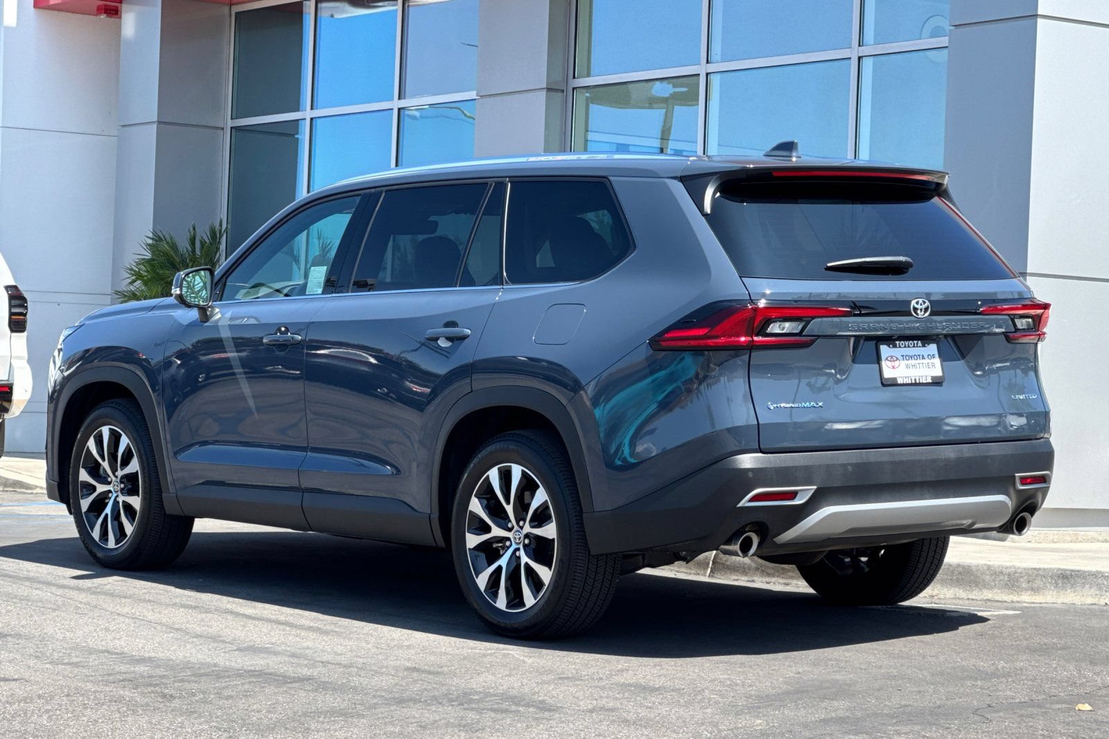 Certified 2025 Toyota Grand Highlander AWD Hybrid image 8