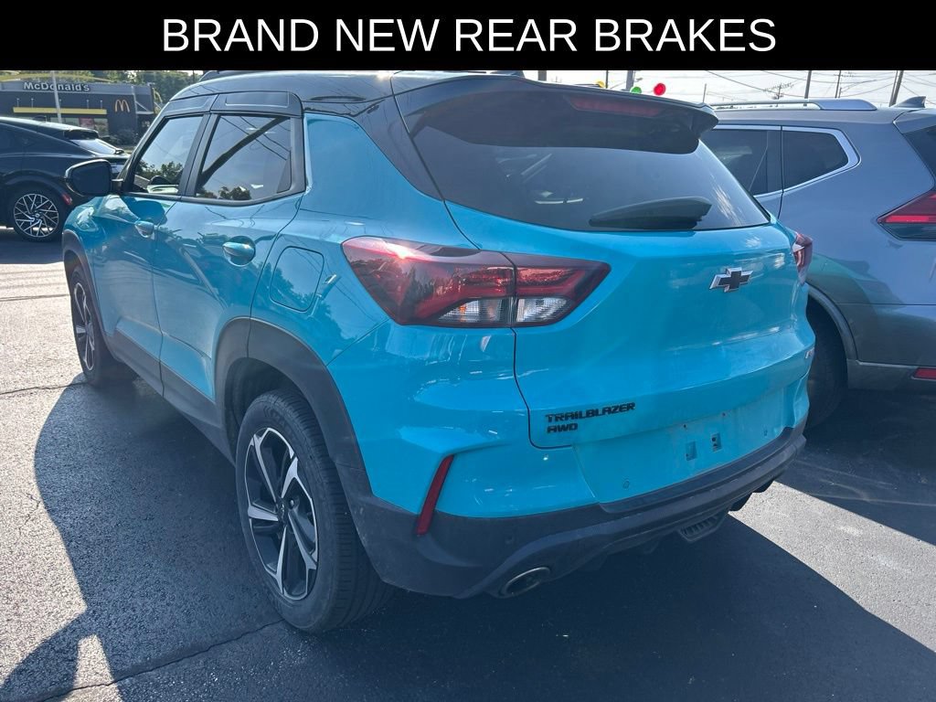Used 2021 Chevrolet TrailBlazer RS w/ Sun and Liftgate Package AWD/4WD image 4