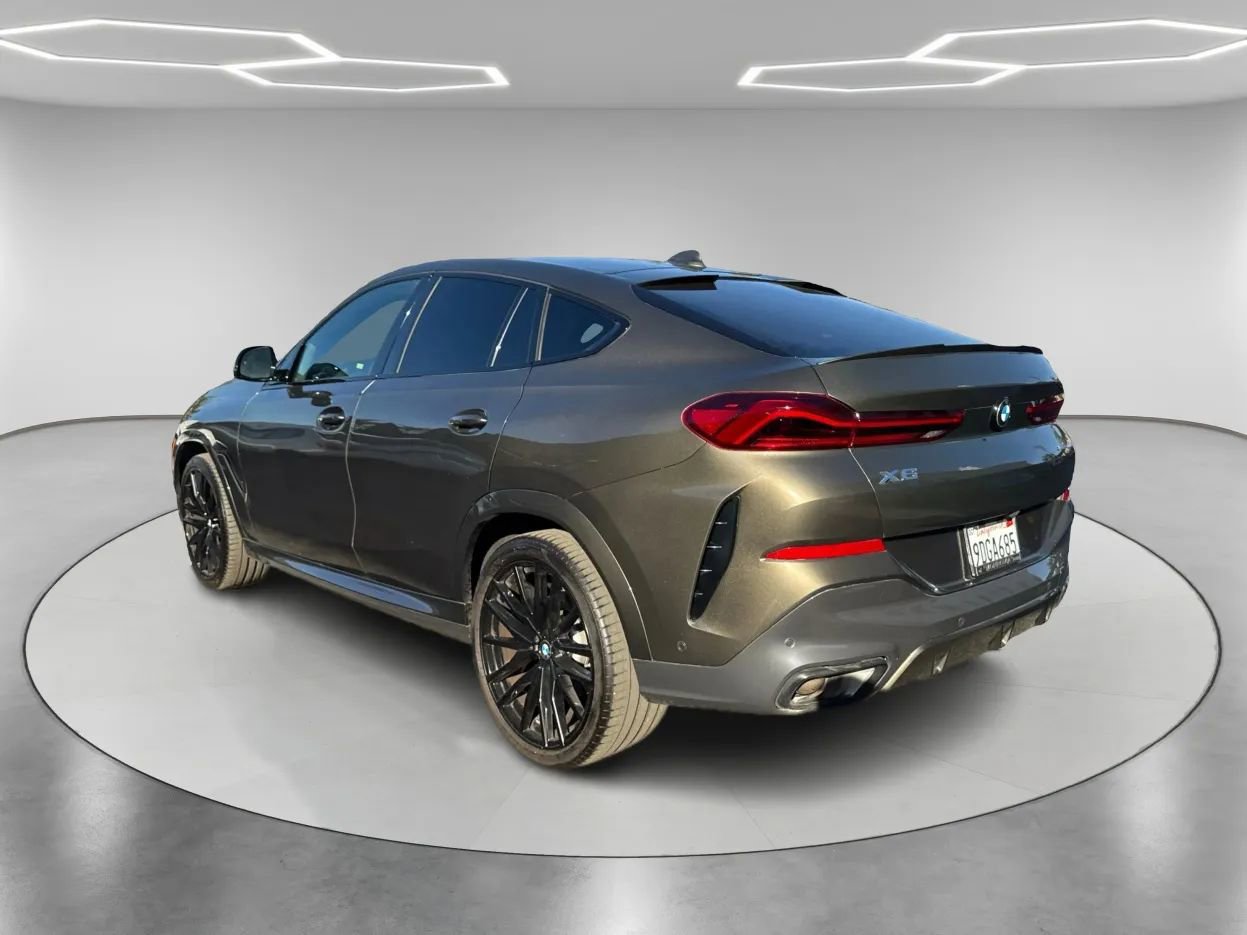 Used 2023 BMW X6 xDrive40i w/ M Sport Package image 7