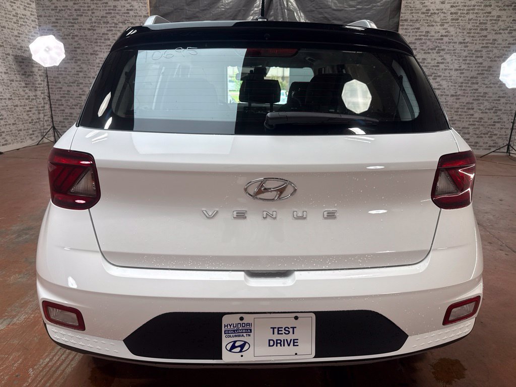 New 2026 Hyundai Venue SEL FWD image 6
