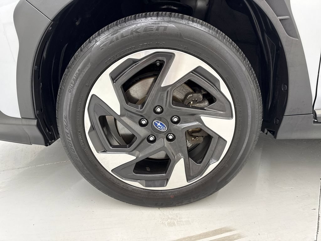 Certified 2024 Subaru Crosstrek 2.5i Limited AWD/4WD image 9