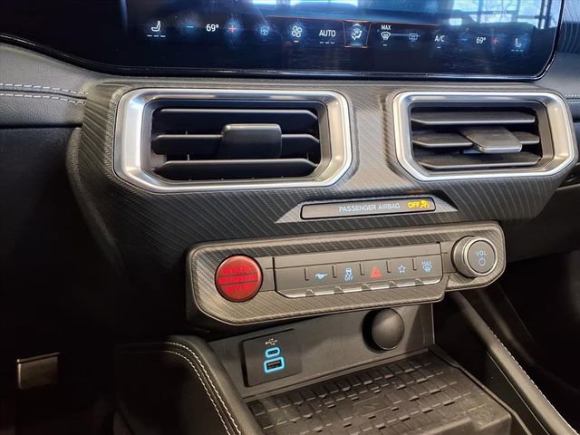 Used 2024 Ford Mustang GT Premium image 22