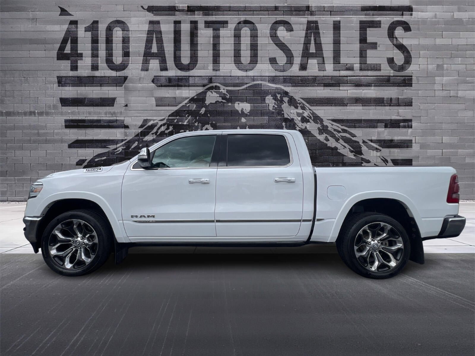 Used 2022 RAM 1500 Limited image 7