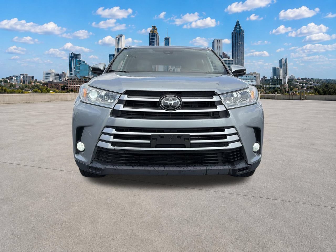 Used 2018 Toyota Highlander XLE FWD image 29
