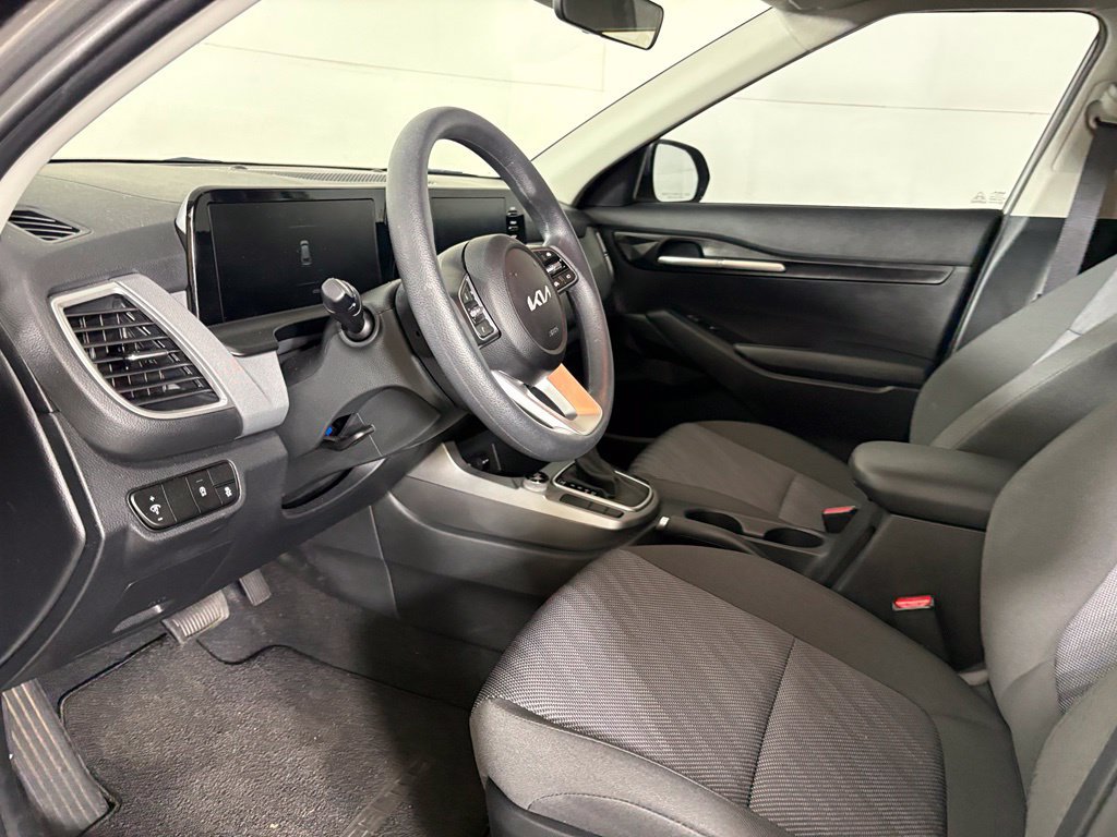 New 2026 Kia Seltos LX FWD image 22