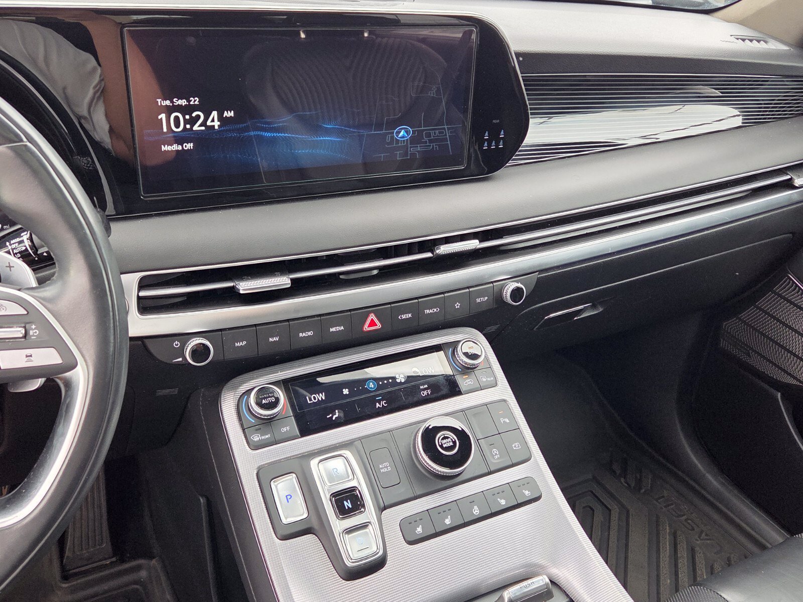 Used 2023 Hyundai Palisade Calligraphy FWD image 20