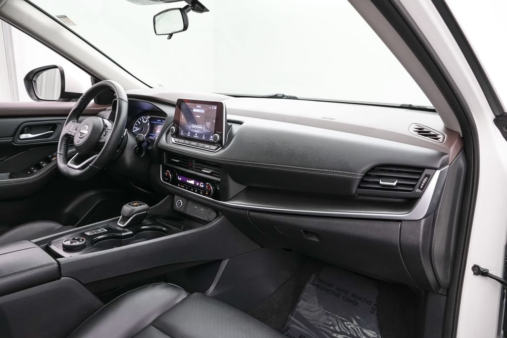 Used 2023 Nissan Rogue SV w/ SV Premium B Package AWD/4WD image 22