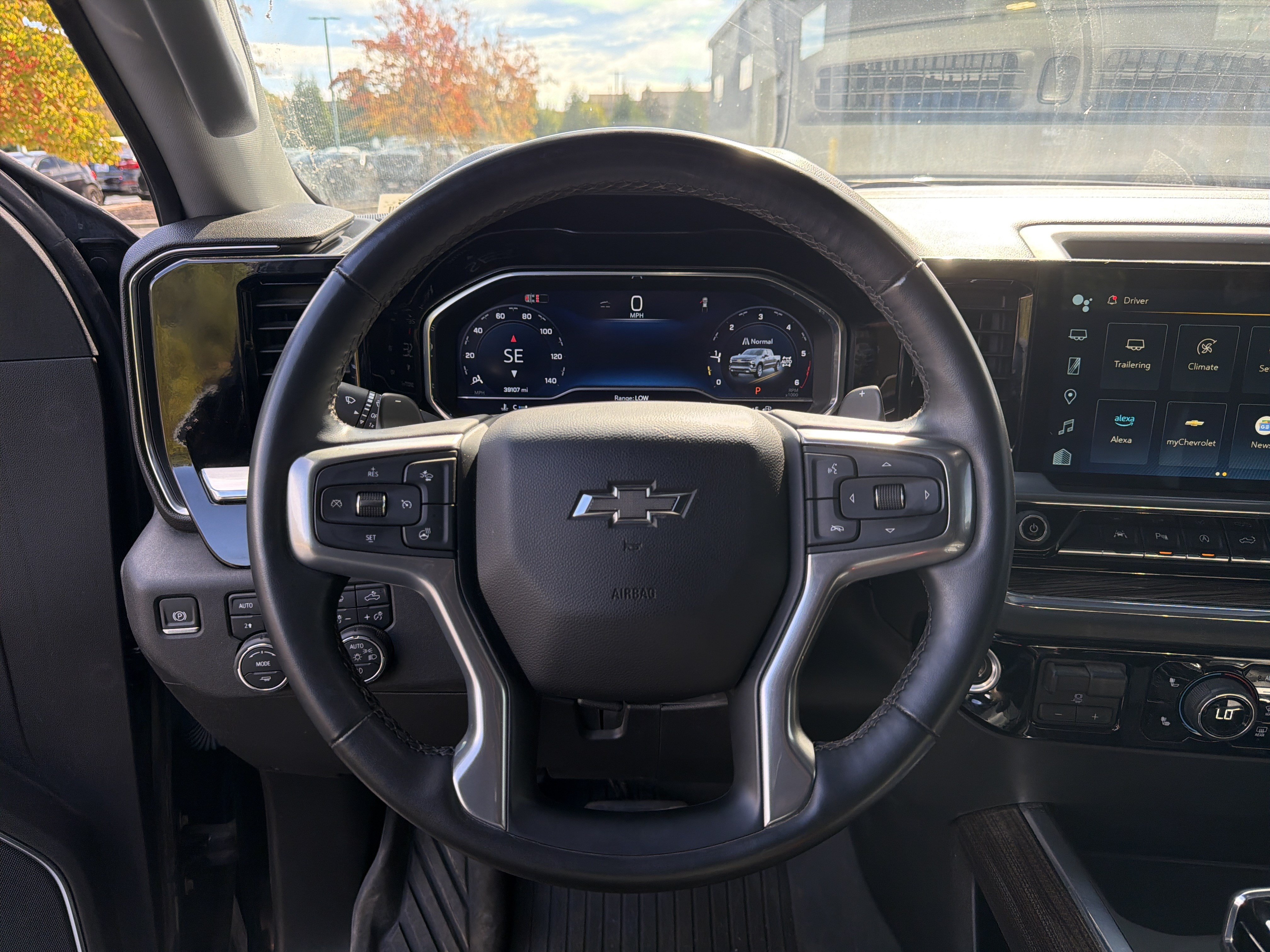 Used 2024 Chevrolet Silverado 1500 RST AWD/4WD image 19