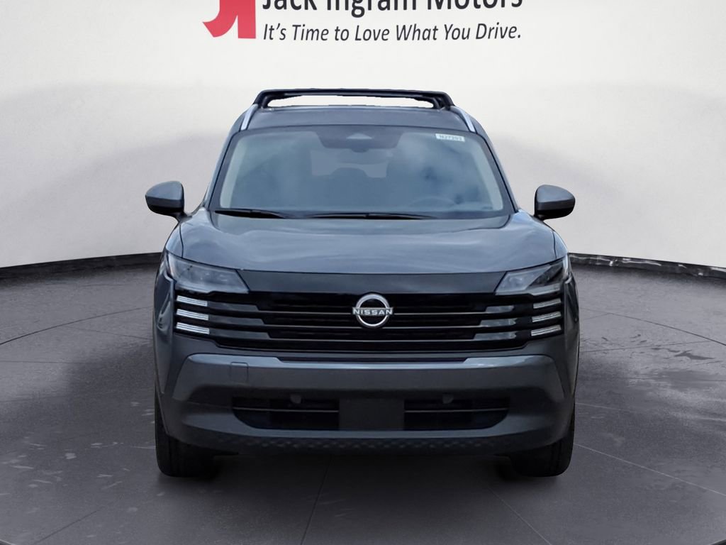 Used 2025 Nissan Kicks SV w/ SV Premium Package FWD image 8