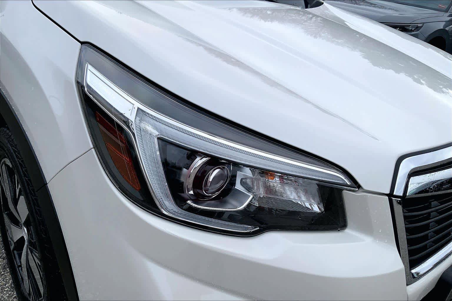 Used 2020 Subaru Forester Touring AWD/4WD image 27