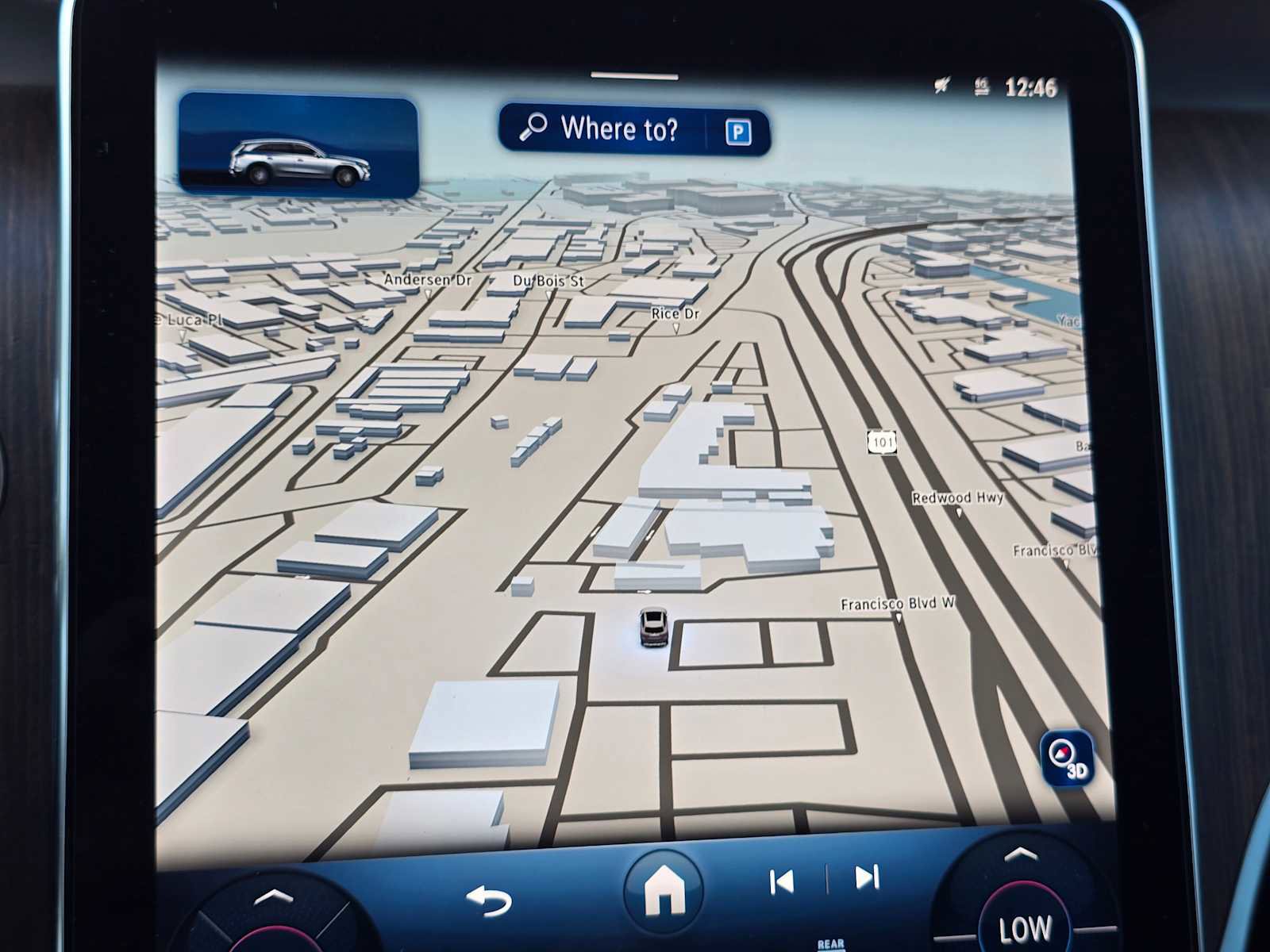 Used 2025 Mercedes-Benz GLC 350e 4MATIC image 29