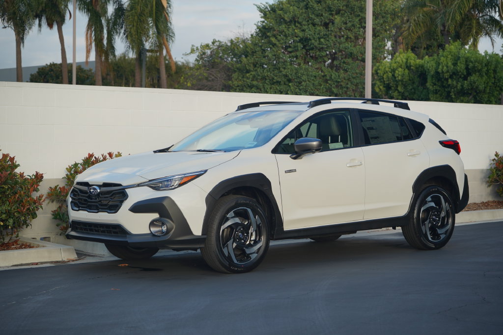New 2026 Subaru Crosstrek 2.5i Limited AWD/4WD image 1