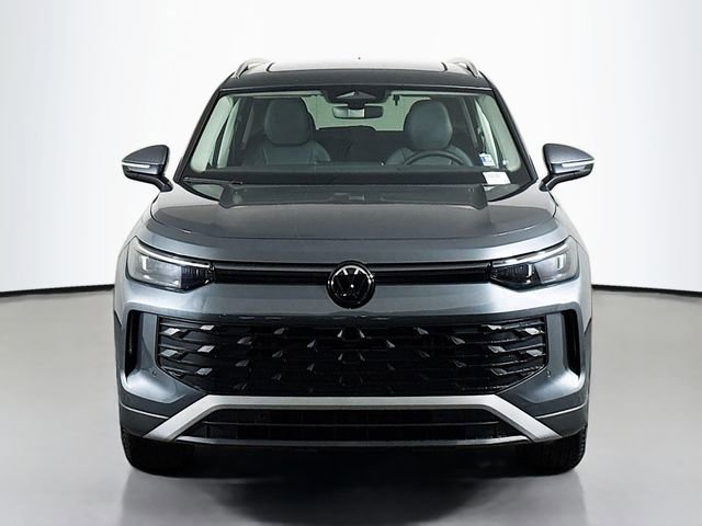 New 2025 Volkswagen Tiguan SE video 2