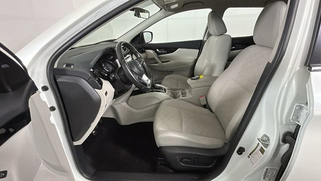 Used 2018 Nissan Rogue Sport SV w/ SV All-Weather Package FWD image 11