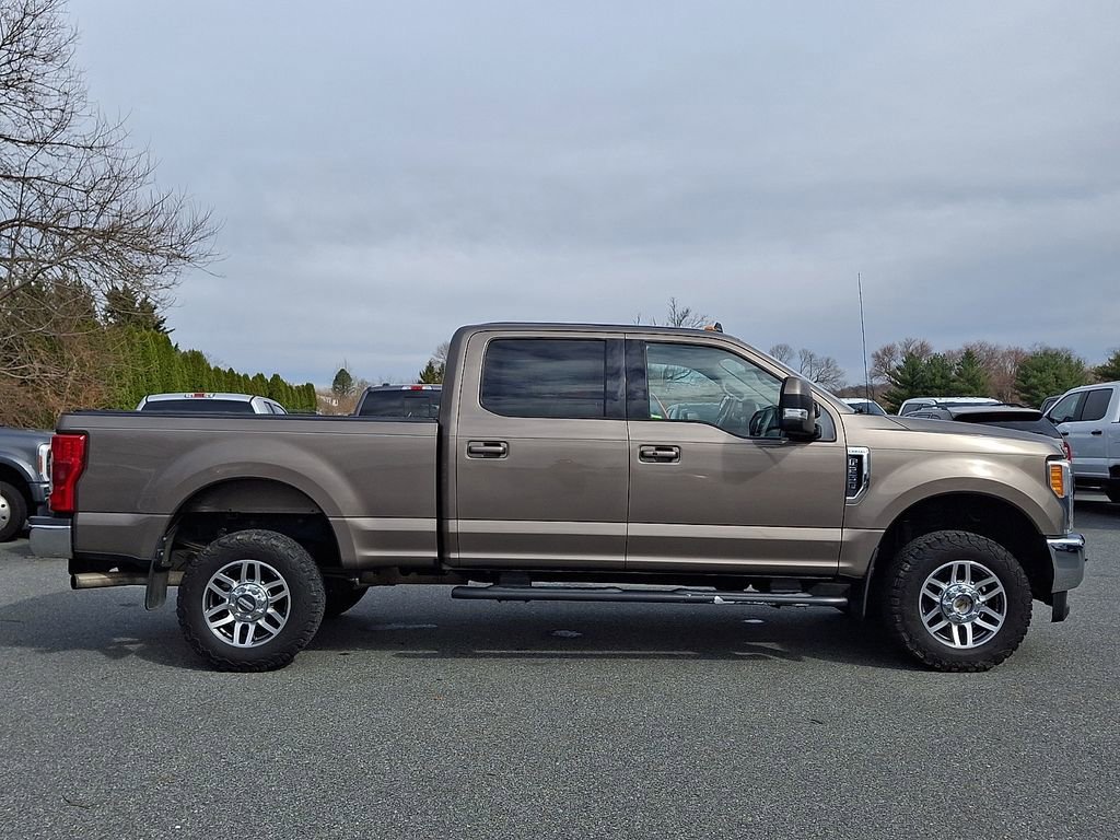 Used 2019 Ford F250 Lariat w/ Lariat Ultimate Package image 7