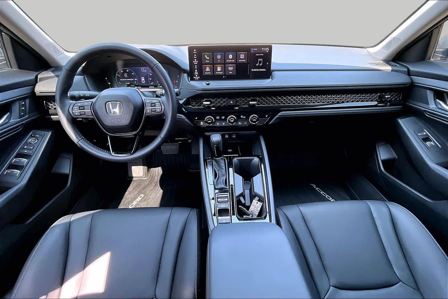Used 2025 Honda Accord EX-L image 16