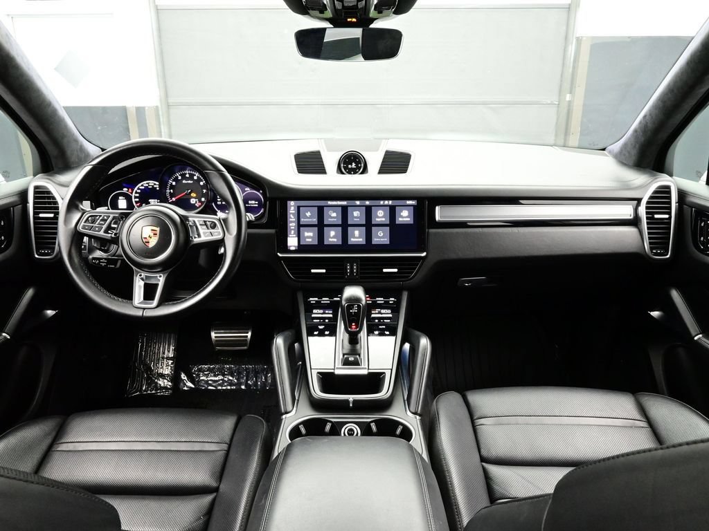 Certified 2021 Porsche Cayenne Turbo AWD/4WD image 20