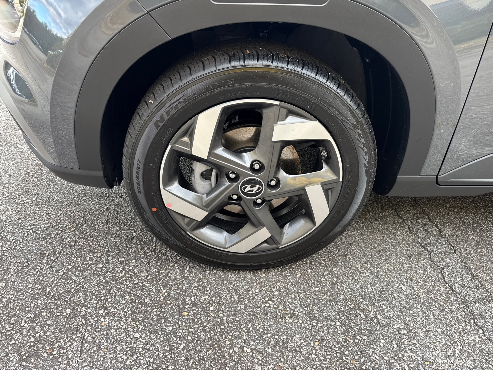 New 2026 Hyundai Venue SEL FWD image 12