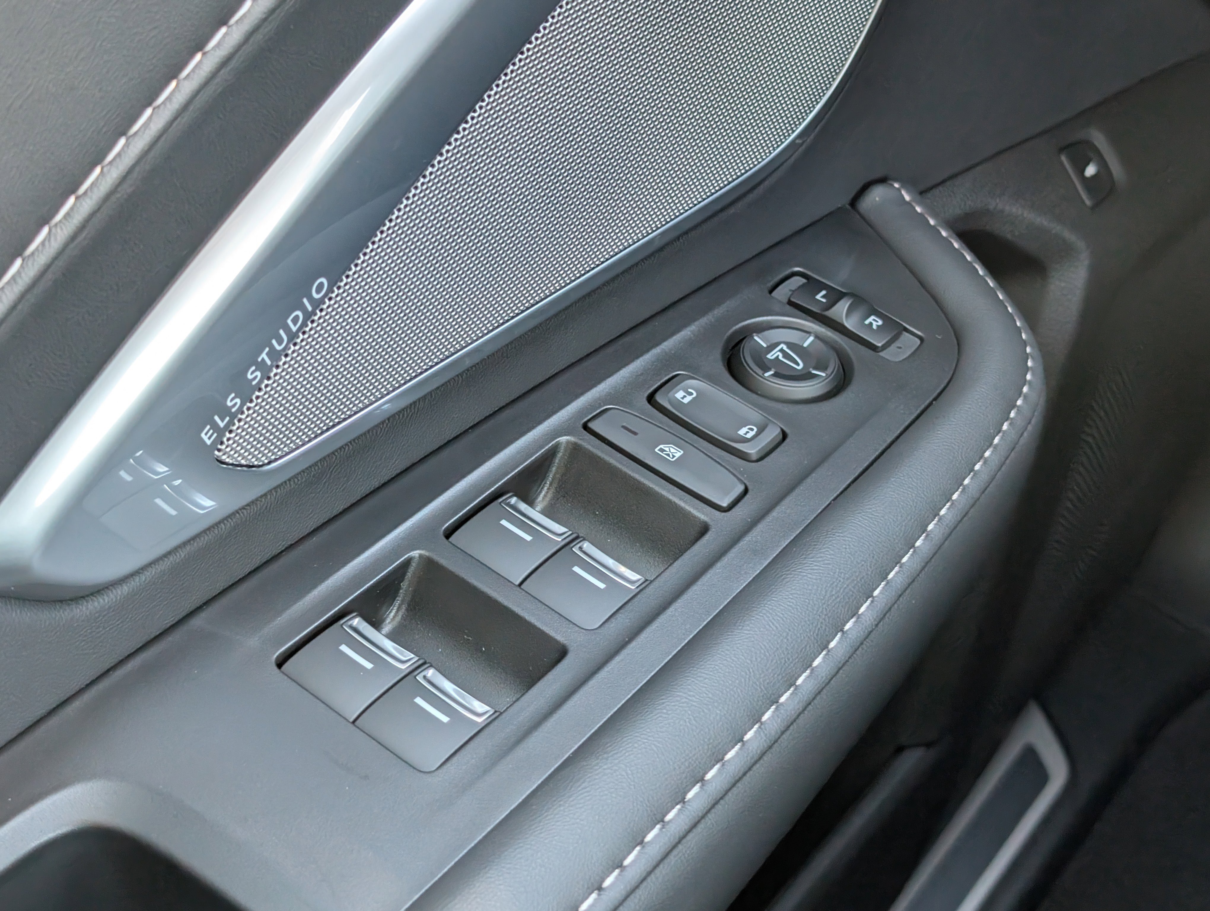 New 2026 Acura RDX SH-AWD w/ Technology Package image 15