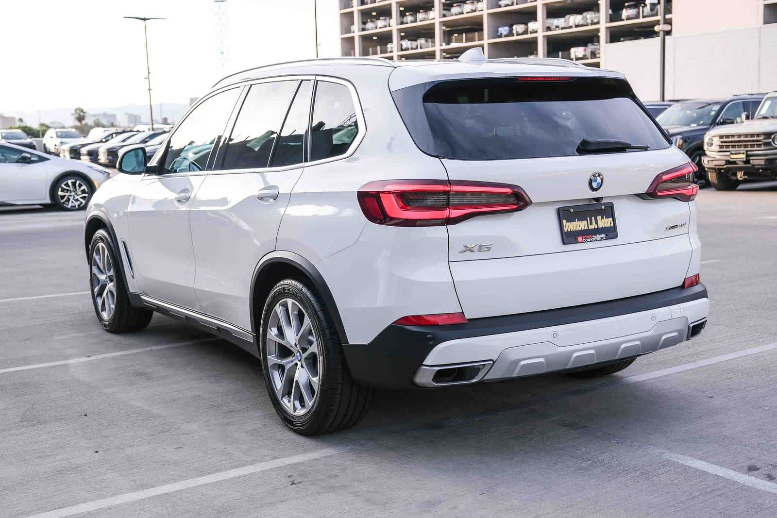 Used 2021 BMW X5 xDrive40i w/ Convenience Package AWD/4WD image 6