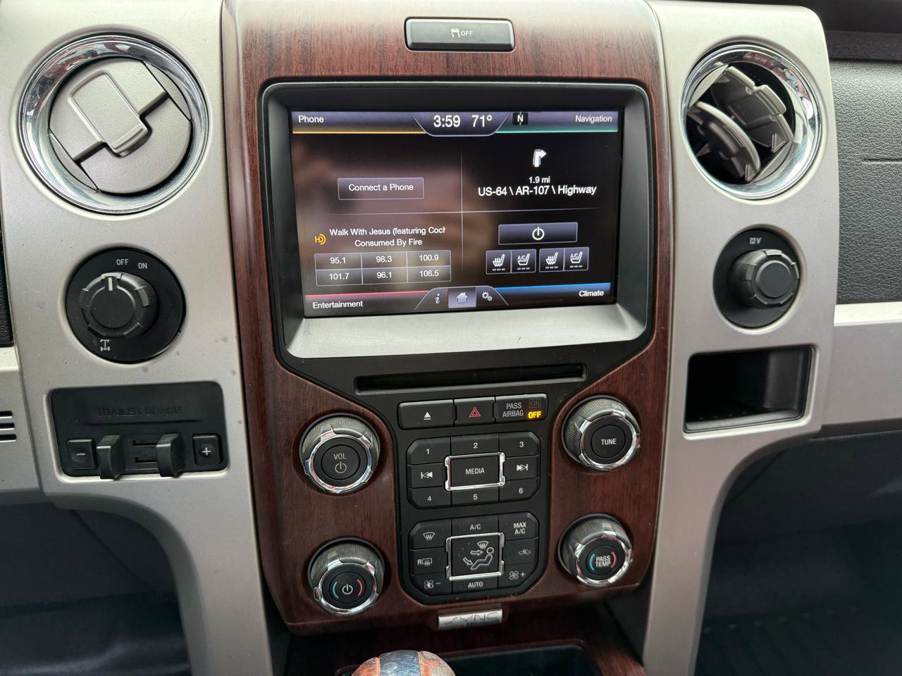 Used 2013 Ford F150 King Ranch w/ King Ranch Luxury Pkg RWD image 27