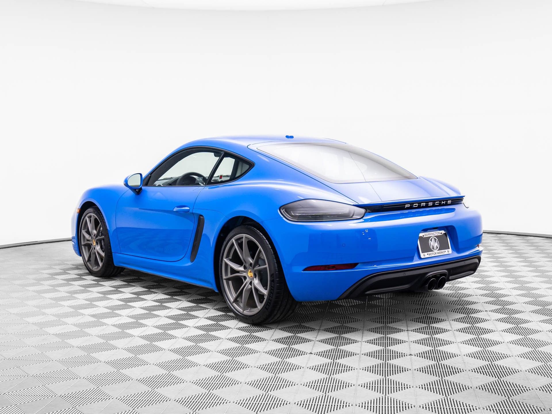 New 2025 Porsche 718 Cayman image 3